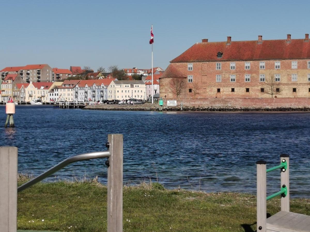Ditlevs Apartment Sonderborg Bagian luar foto